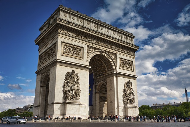 Rome Hotels Near Historic Sites