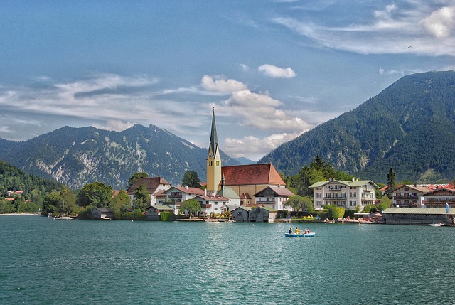 Zakopane Mountain Villas for Scenic Trips